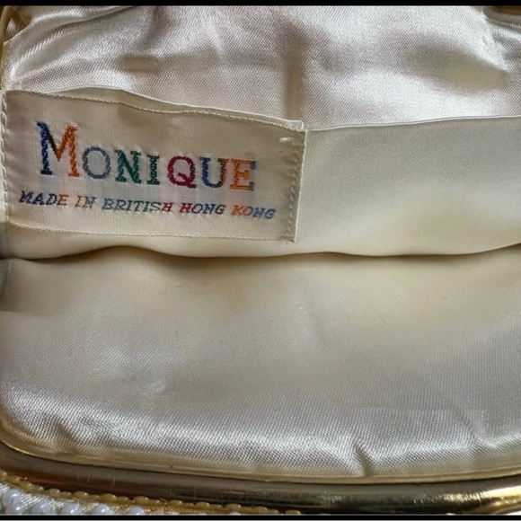 Vintage cream beaded purse - Picture 4 of 6